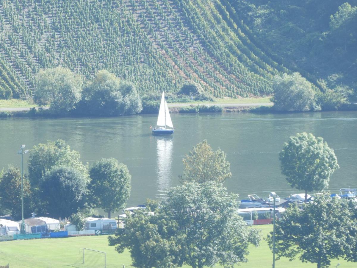 Hotel Hausboot Moselrose In Poelich Polich Exteriér fotografie